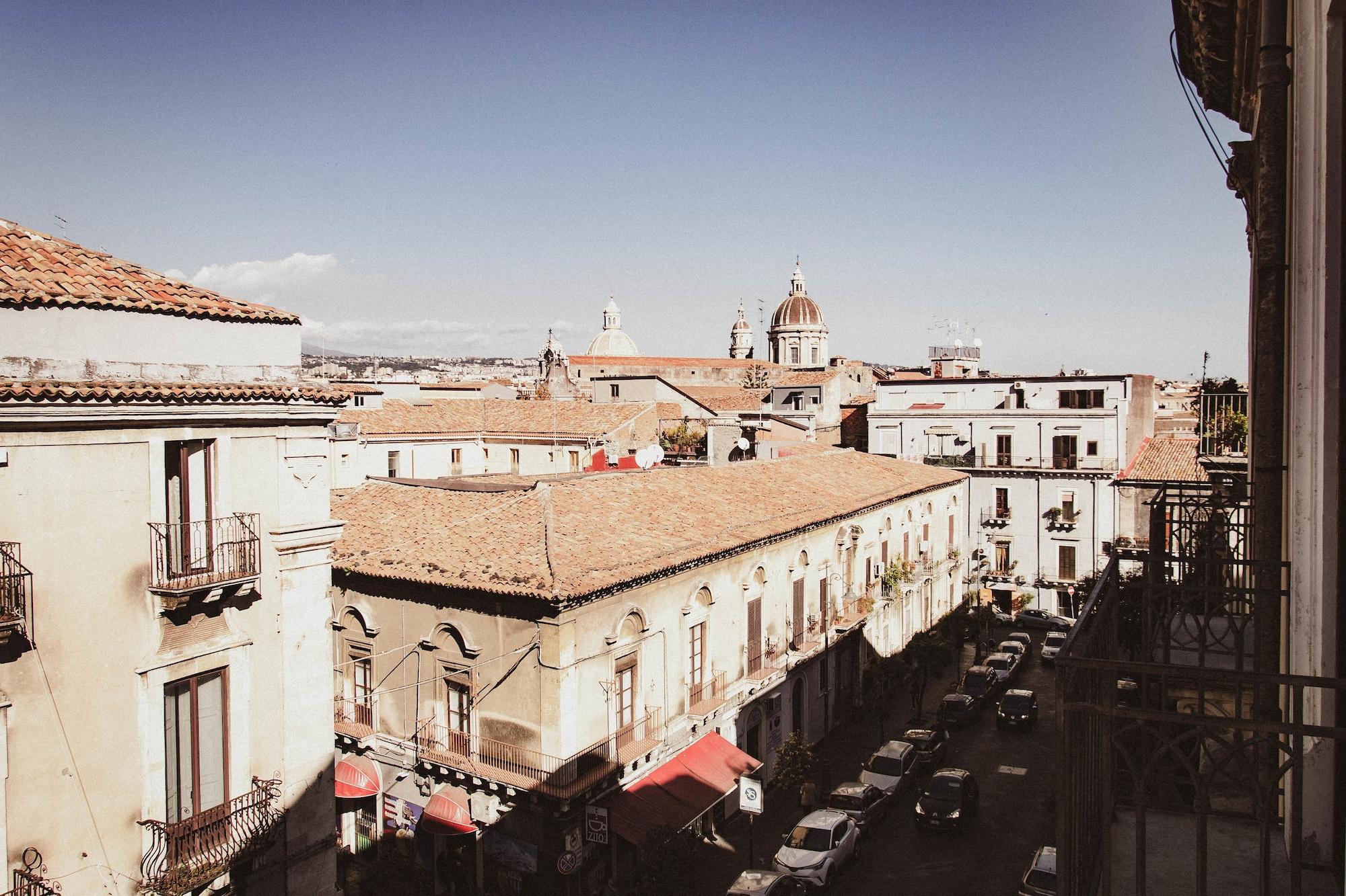 Antica Dimora Caruso Bed & Breakfast