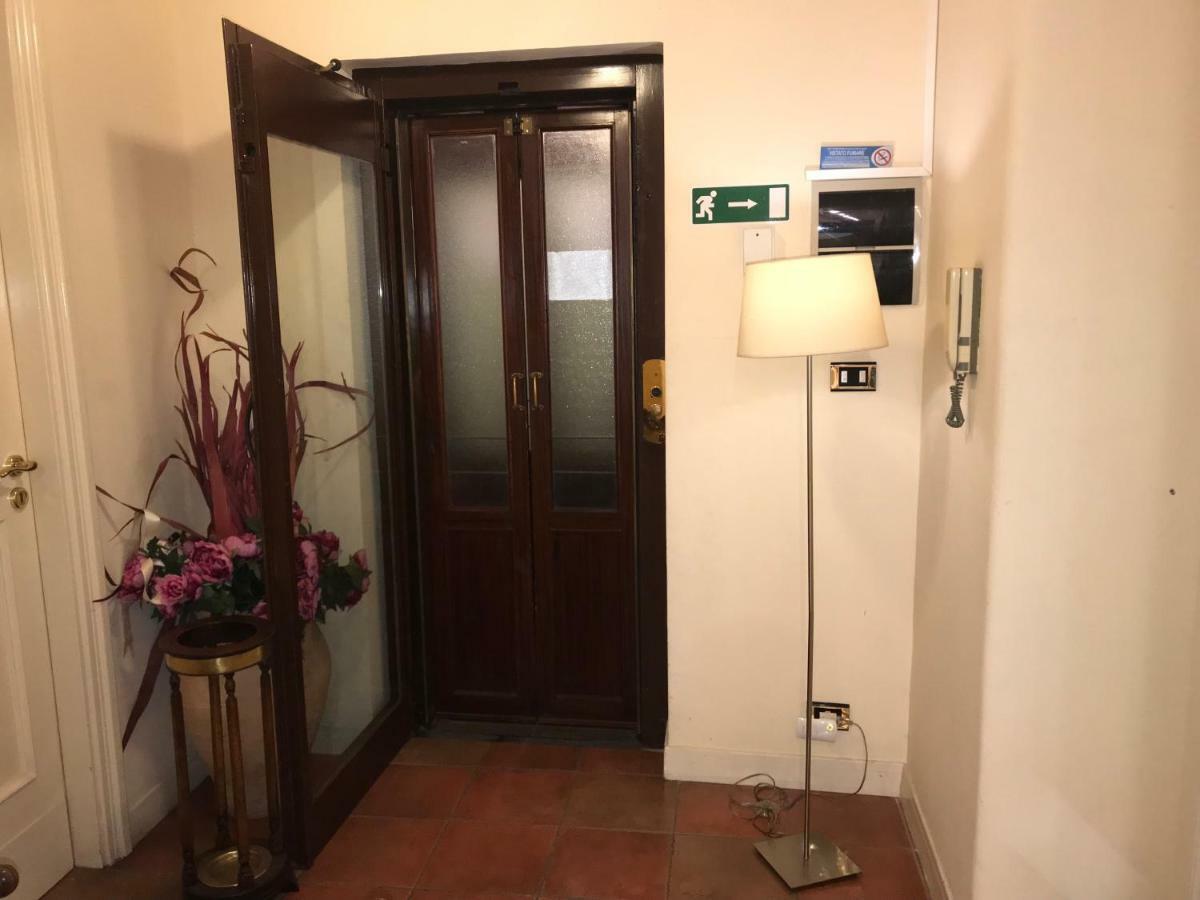 Bed & Breakfast Antica Dimora Caruso 3*